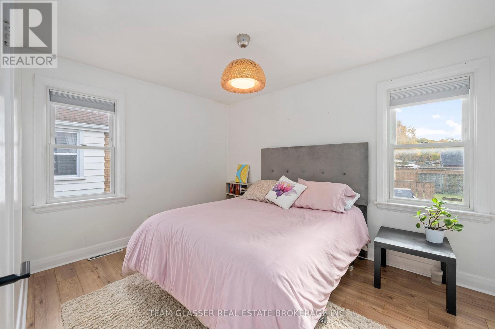 Photo 20 of 26 for 7 Graydon Street
