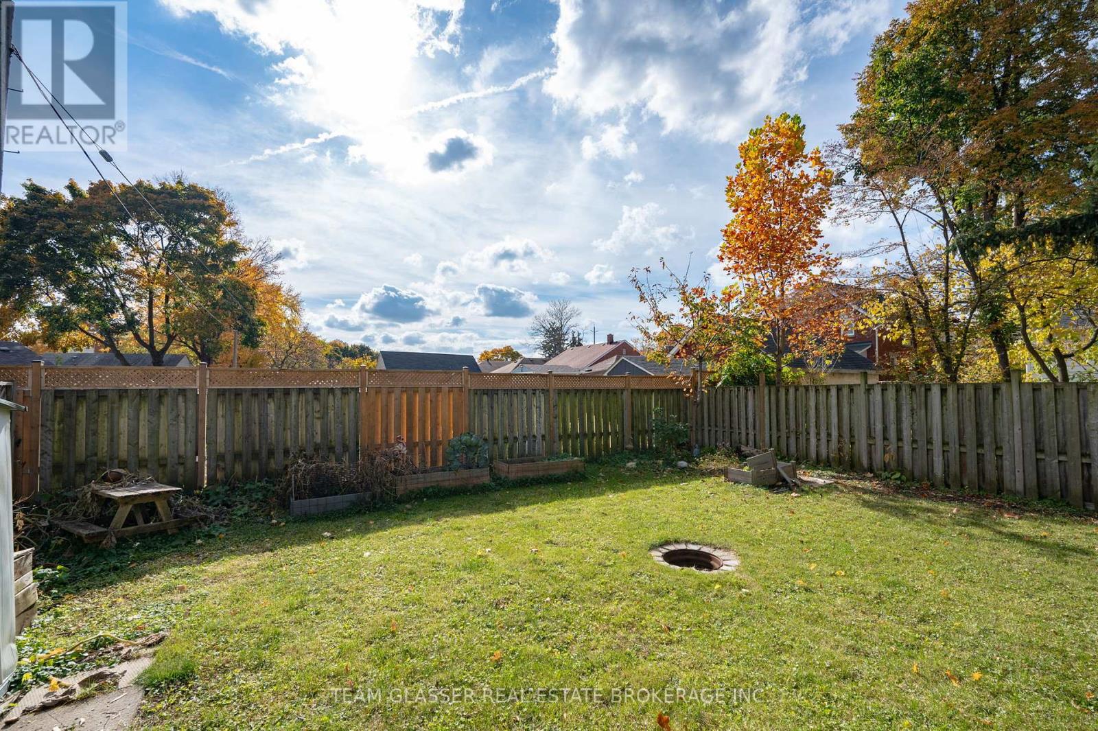 Photo 7 of 26 for 7 Graydon Street