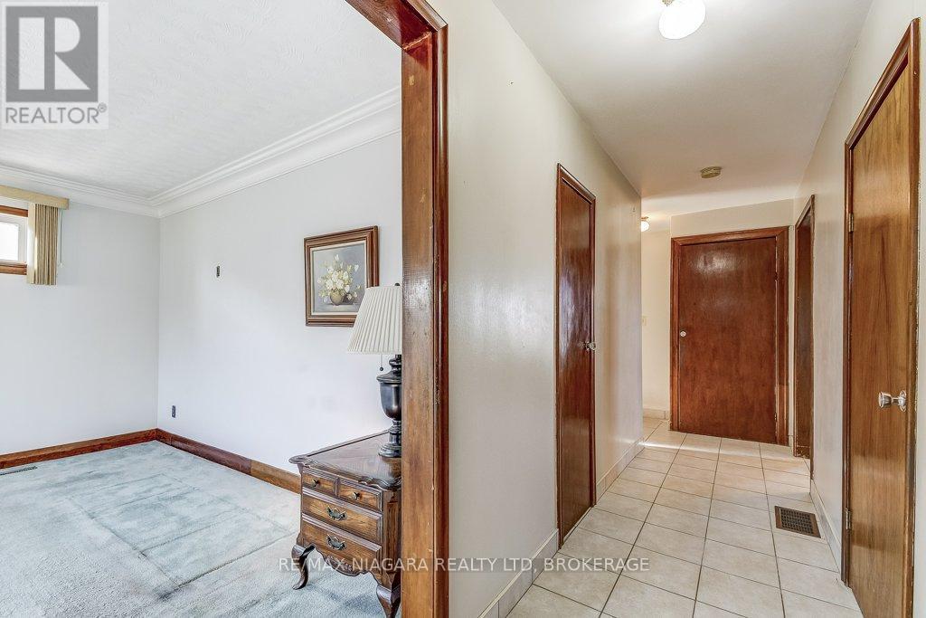 596 Lyons Creek Road, Welland, Ontario  L3B 5N4 - Photo 8 - X12057161