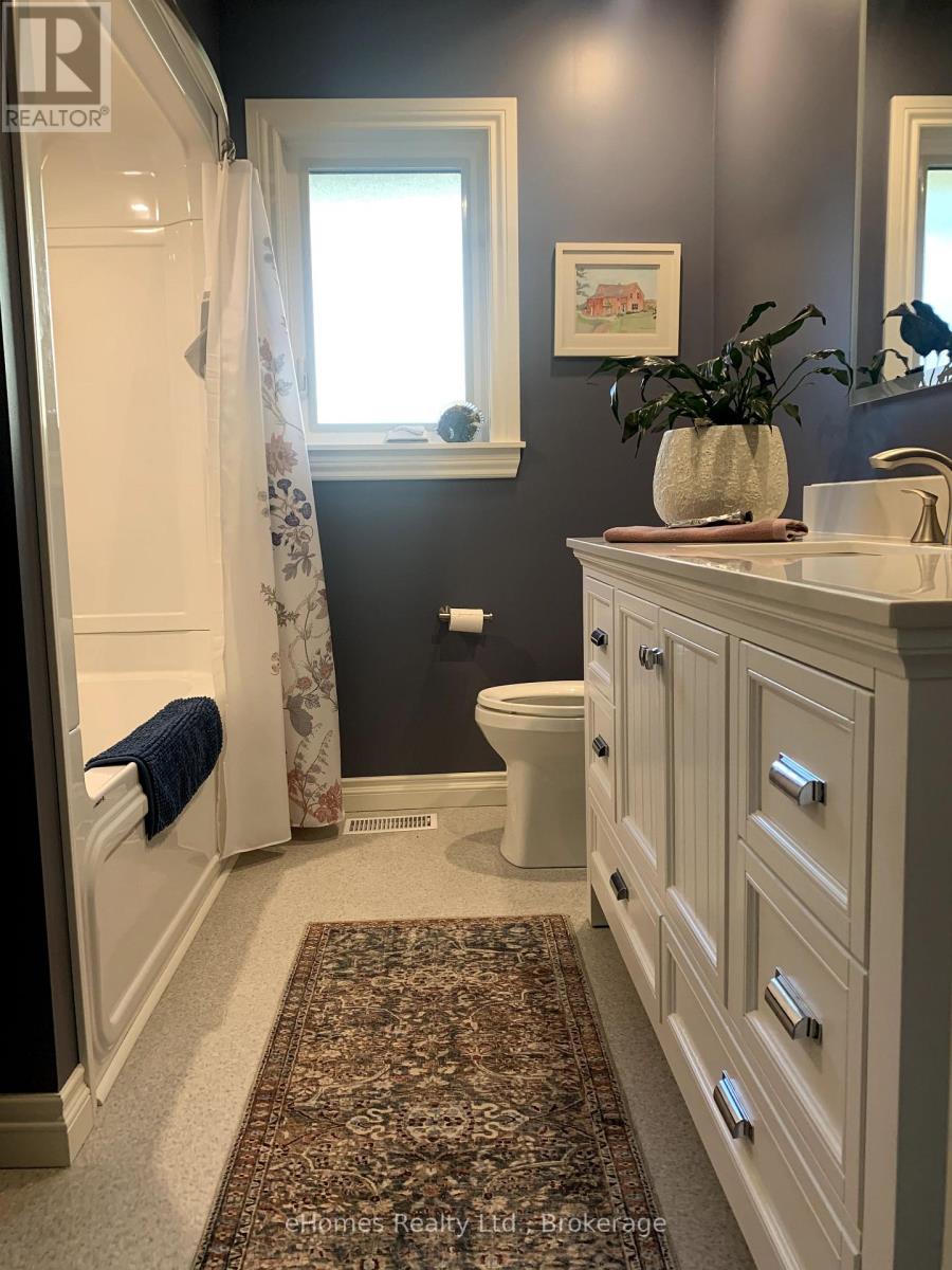 525 4th A Street W, Owen Sound, Ontario  N4K 6A4 - Photo 41 - X12052375