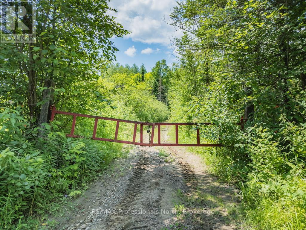 0 N/a, Dysart Et Al (Dysart), Ontario  K0M 1S0 - Photo 3 - X12057238