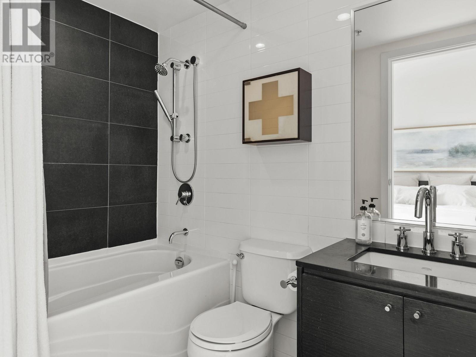 602 988 Richards Street, Vancouver, British Columbia  V6B 8R2 - Photo 15 - R2982851