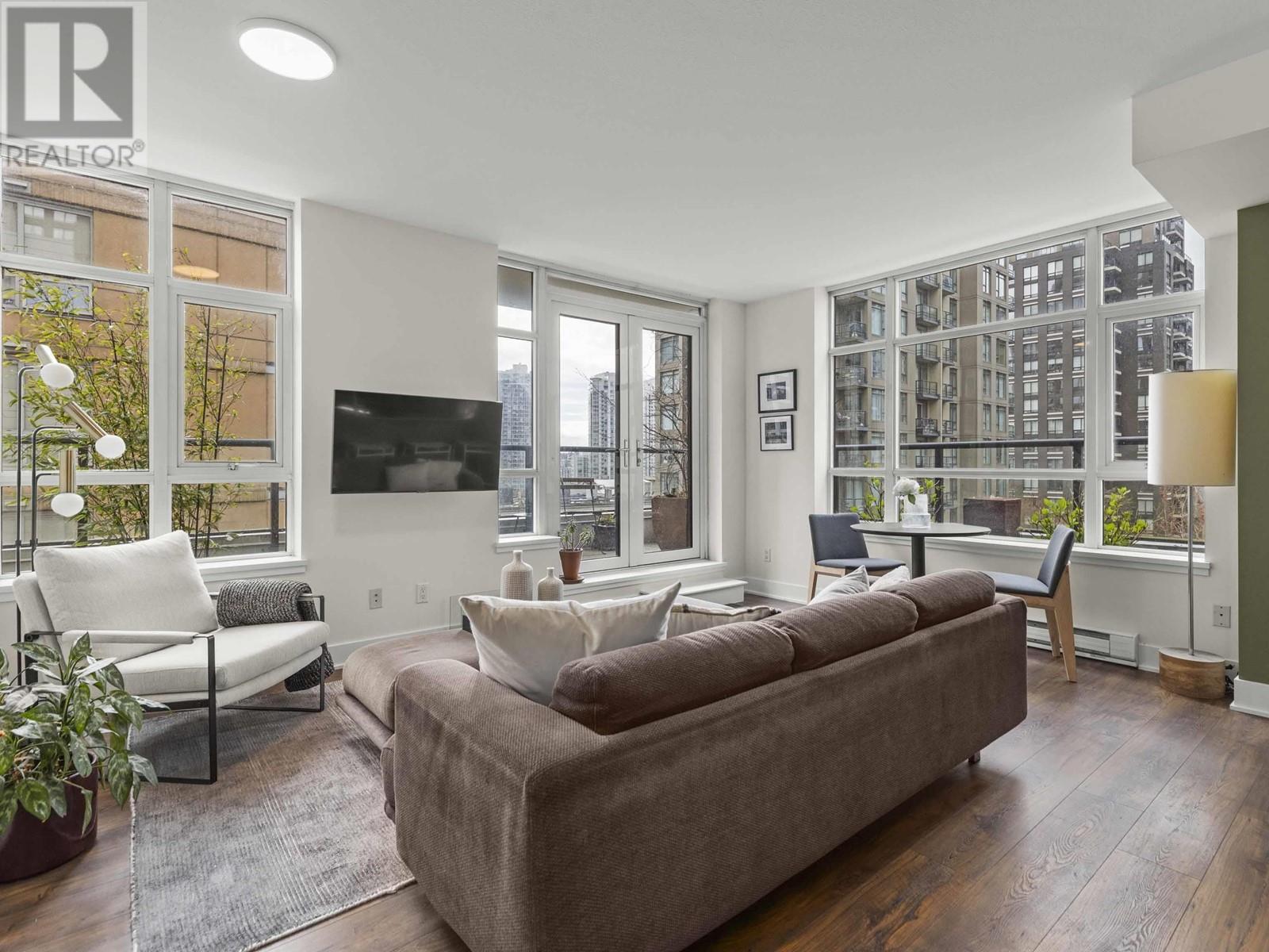 602 988 Richards Street, Vancouver, British Columbia  V6B 8R2 - Photo 6 - R2982851