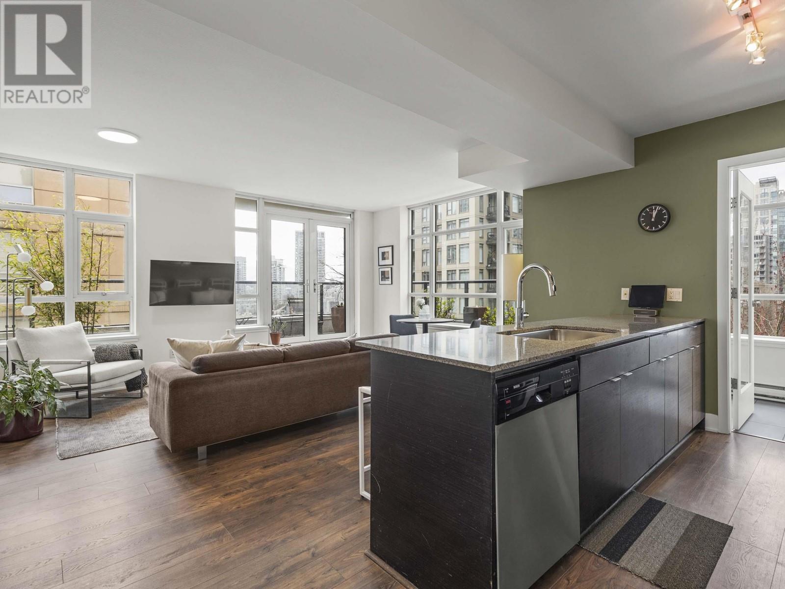 602 988 Richards Street, Vancouver, British Columbia  V6B 8R2 - Photo 5 - R2982851