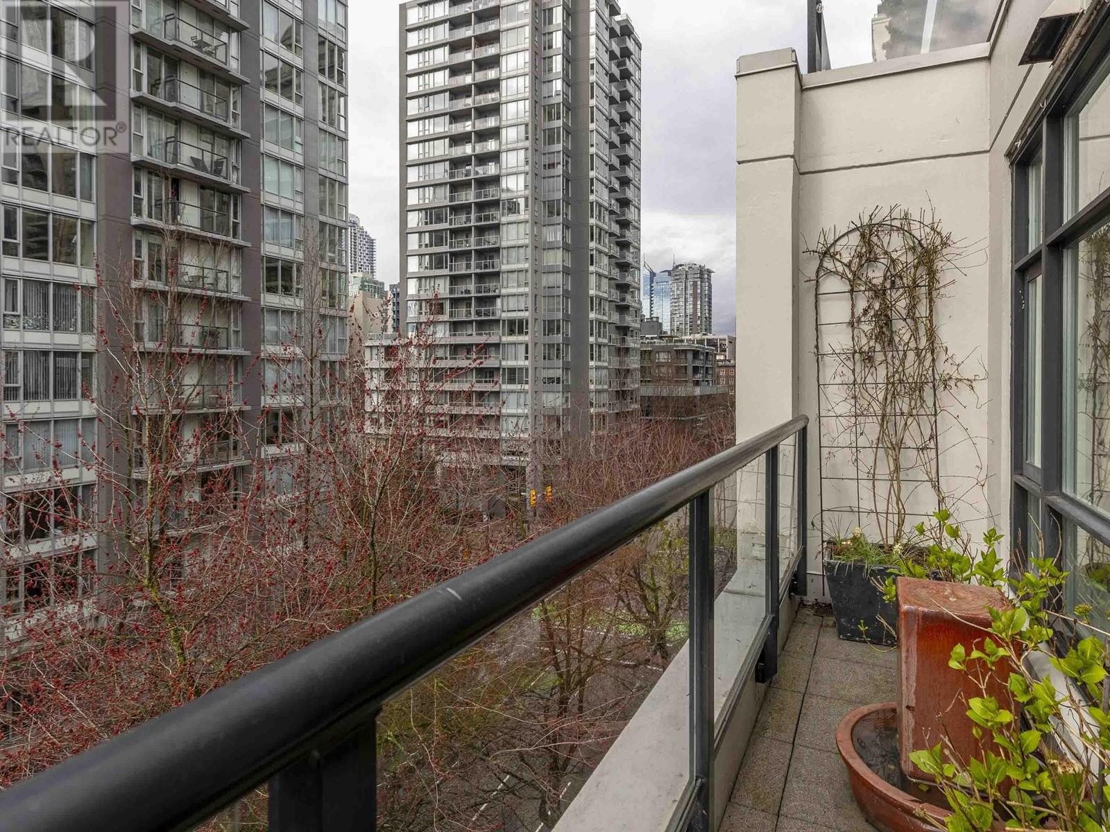 602 988 Richards Street, Vancouver, British Columbia  V6B 8R2 - Photo 24 - R2982851