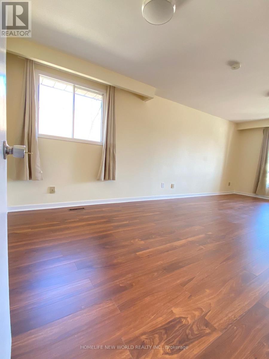 Property at 290 SHEPPARD AVENUE W image 2