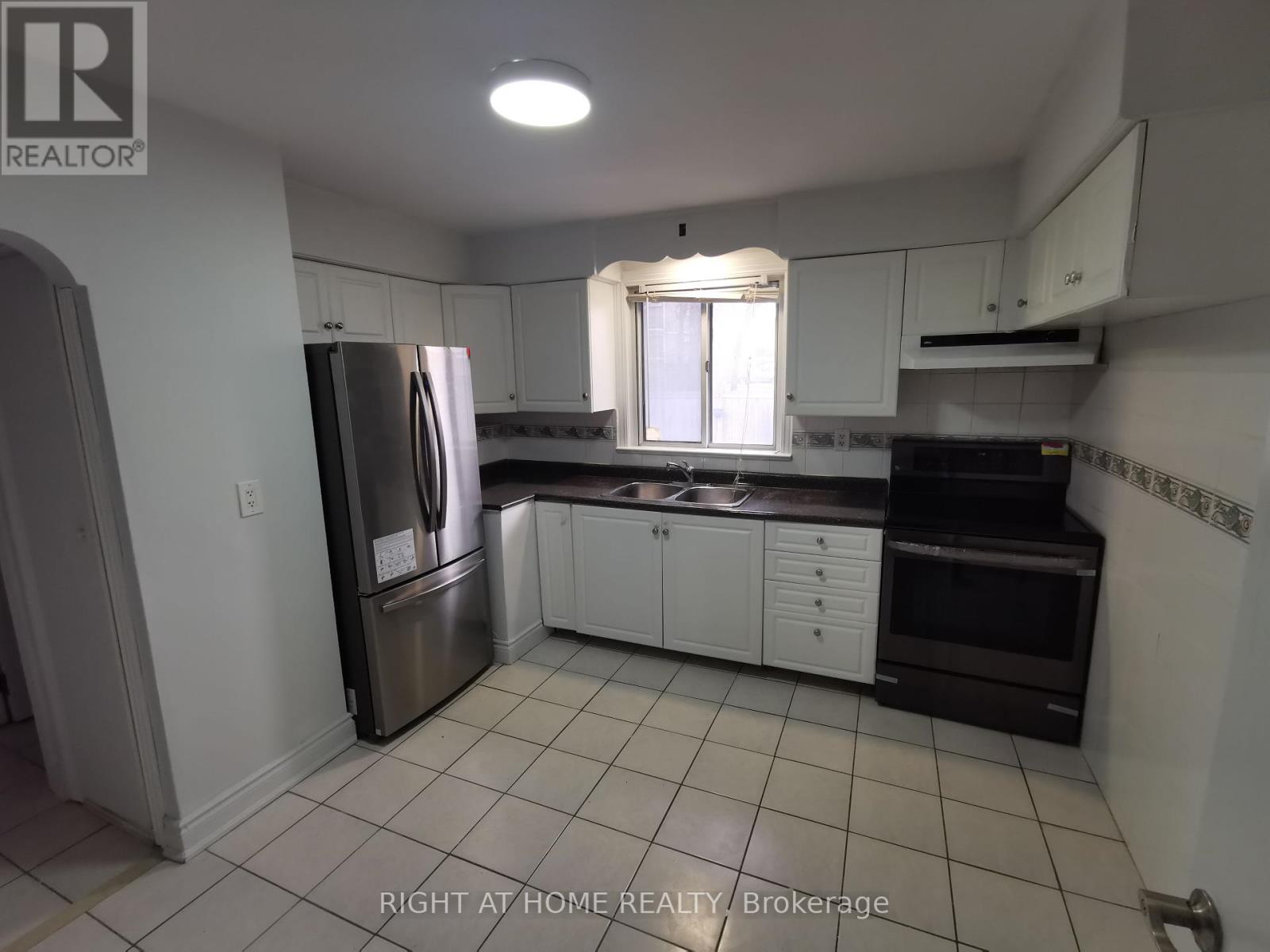 1785 Victoria Pk Avenue, Toronto, Ontario  M1R 1T2 - Photo 6 - E12057138