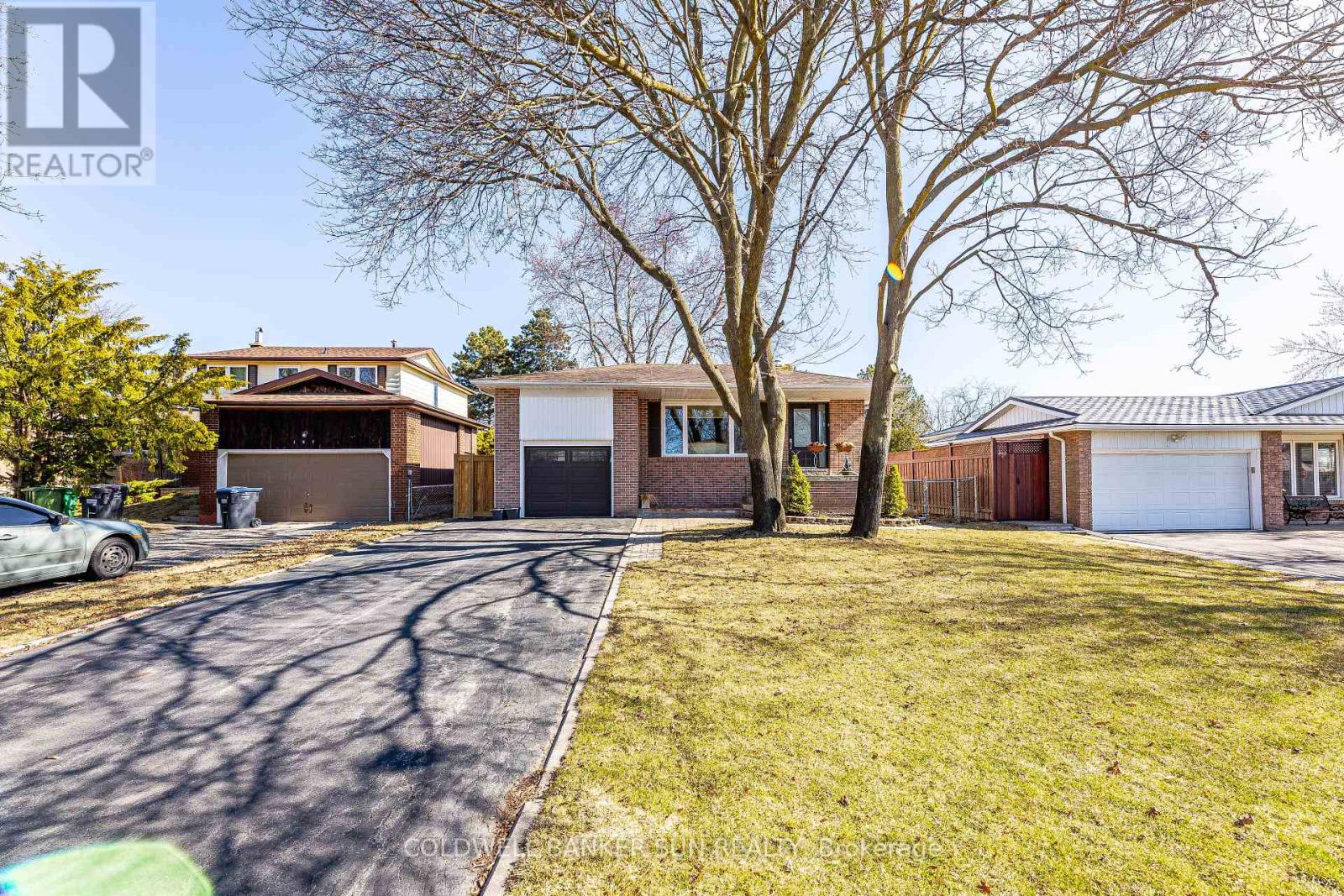 Property at 163 BIRCHLAWN ROAD image 1