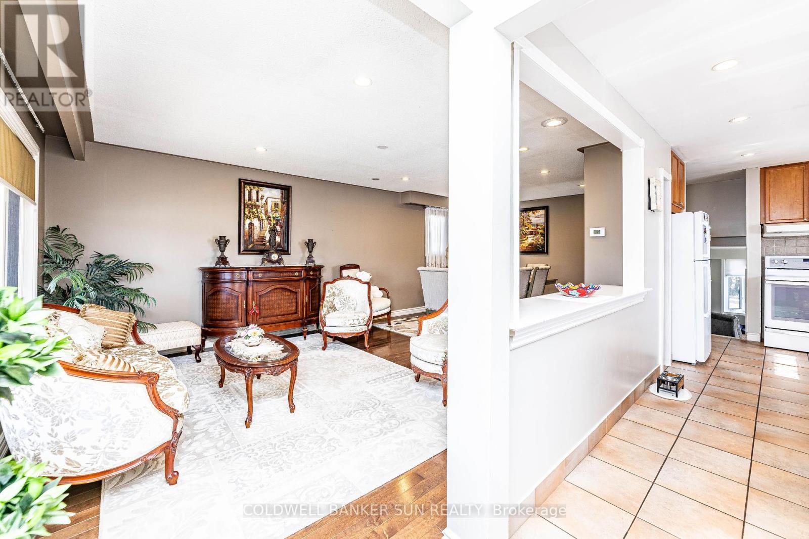 Property at 163 BIRCHLAWN ROAD image 5