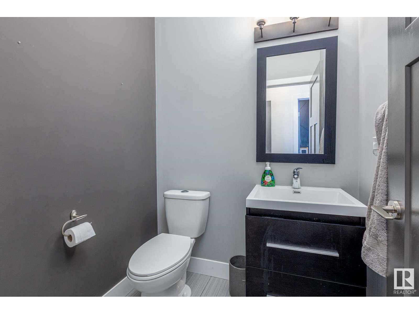 Property at 122 KIRPATRICK CR image 4