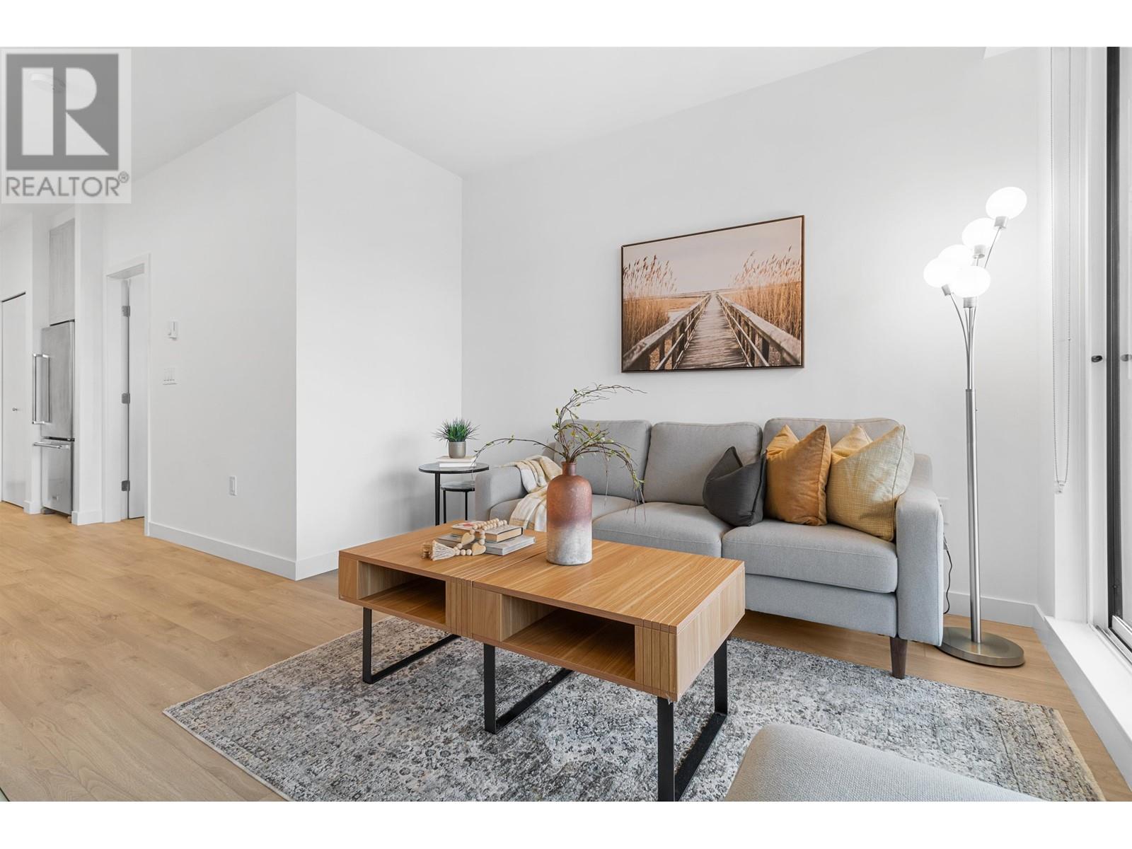 413 7579 16th Street, Burnaby, British Columbia  V3N 0H7 - Photo 5 - R2980409