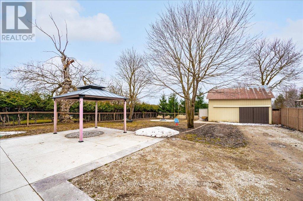 281 Smith Street, Wellington North, Ontario  N0G 1A0 - Photo 42 - X12057165