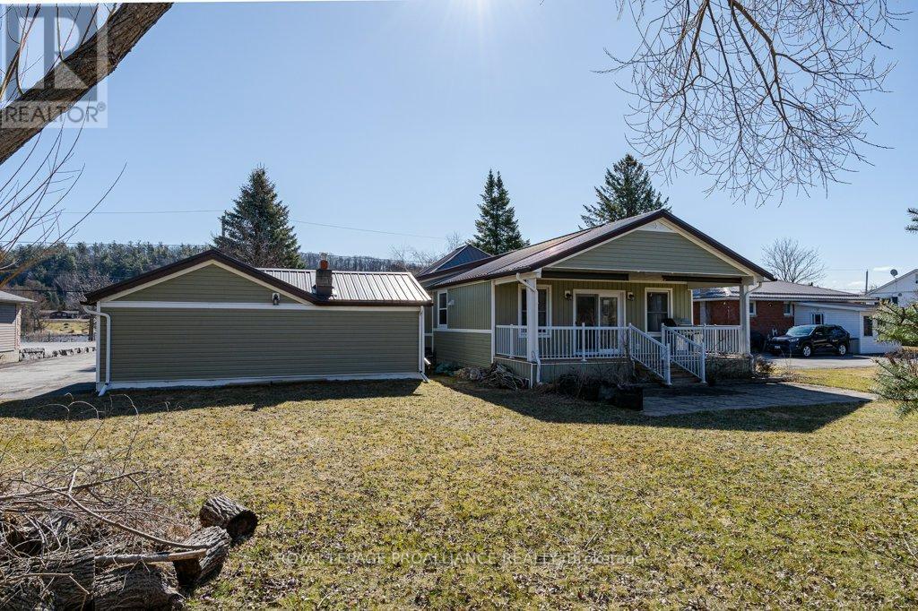 262 South Trent Street, Quinte West, Ontario  K0K 1C0 - Photo 31 - X12057313