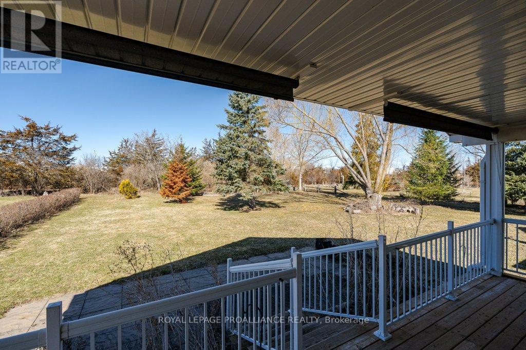 262 South Trent Street, Quinte West, Ontario  K0K 1C0 - Photo 34 - X12057313