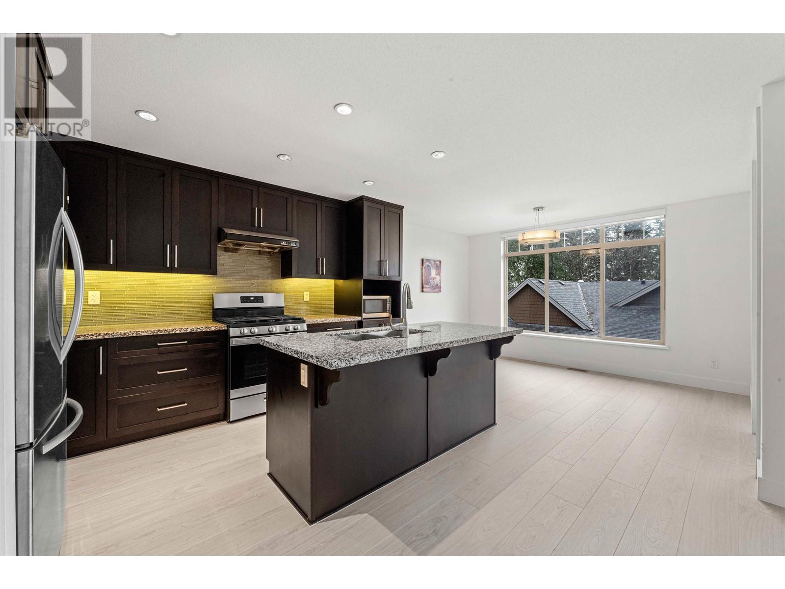 106 3450 David Avenue, Coquitlam, British Columbia  V3E 0J9 - Photo 10 - R2985182