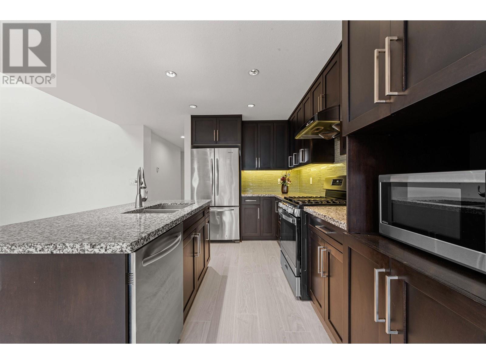 106 3450 David Avenue, Coquitlam, British Columbia  V3E 0J9 - Photo 13 - R2985182