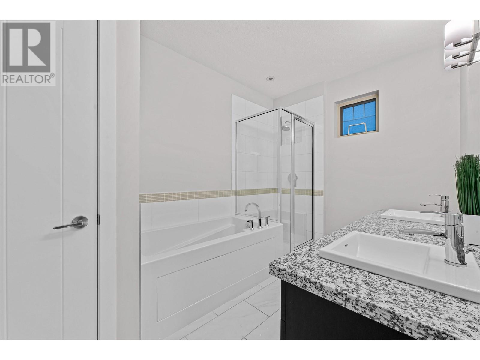 106 3450 David Avenue, Coquitlam, British Columbia  V3E 0J9 - Photo 23 - R2985182