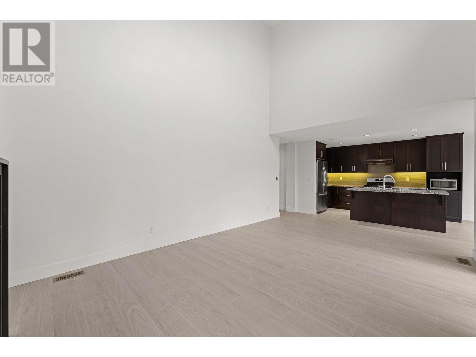 106 3450 David Avenue, Coquitlam, British Columbia  V3E 0J9 - Photo 9 - R2985182