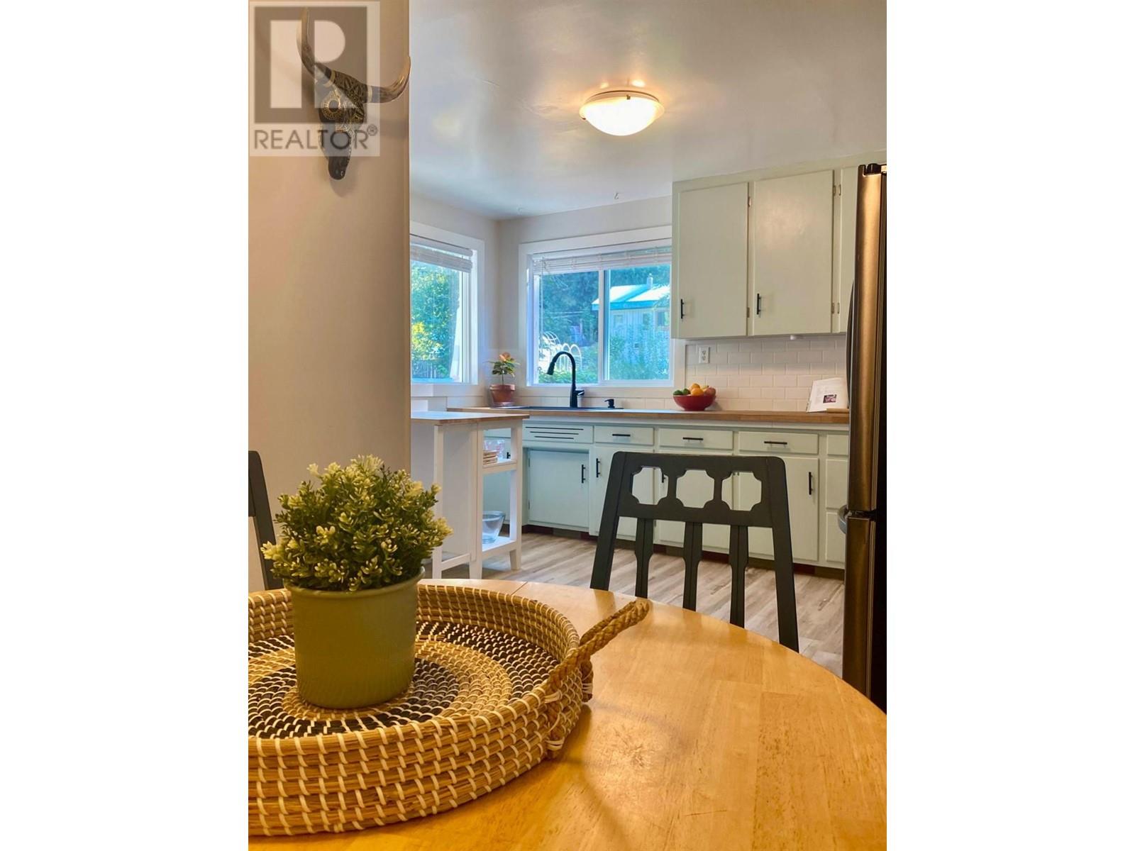 416 Fowler Street, Riondel, British Columbia  V0B 2B0 - Photo 13 - 10341579