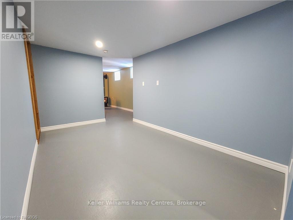 502212 Grey Road 1, Georgian Bluffs, Ontario  N0H 2T0 - Photo 39 - X12057316