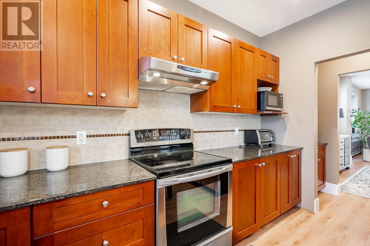 23382 Griffen Road, Maple Ridge, British Columbia  V2W 0B6 - Photo 10 - R2985140