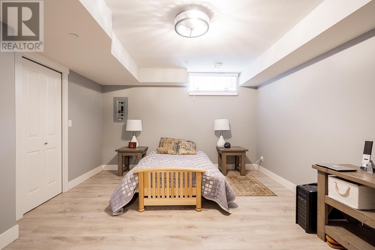 23382 Griffen Road, Maple Ridge, British Columbia  V2W 0B6 - Photo 25 - R2985140