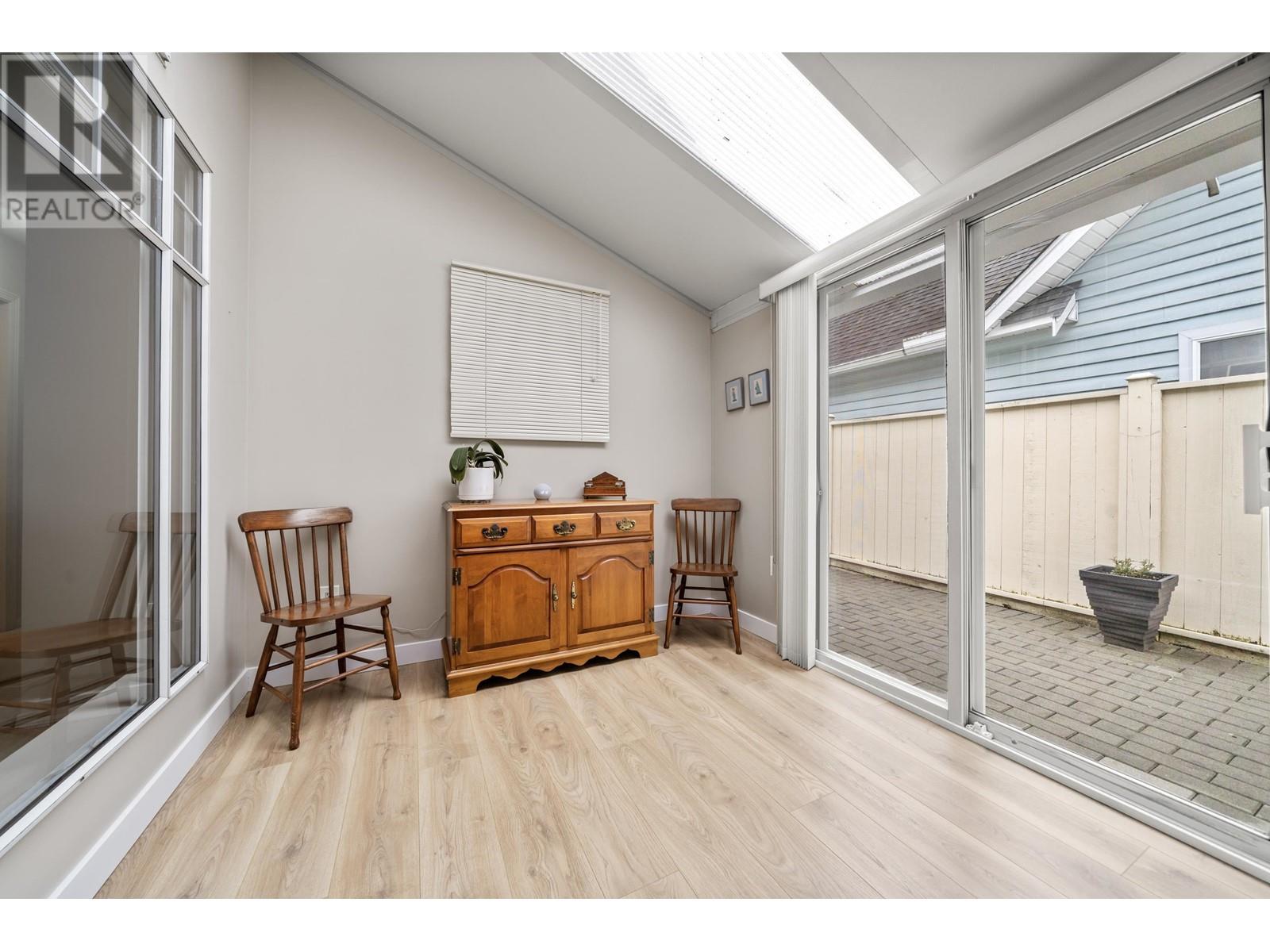 43 2865 Glen Drive, Coquitlam, British Columbia  V3B 6W4 - Photo 9 - R2985145