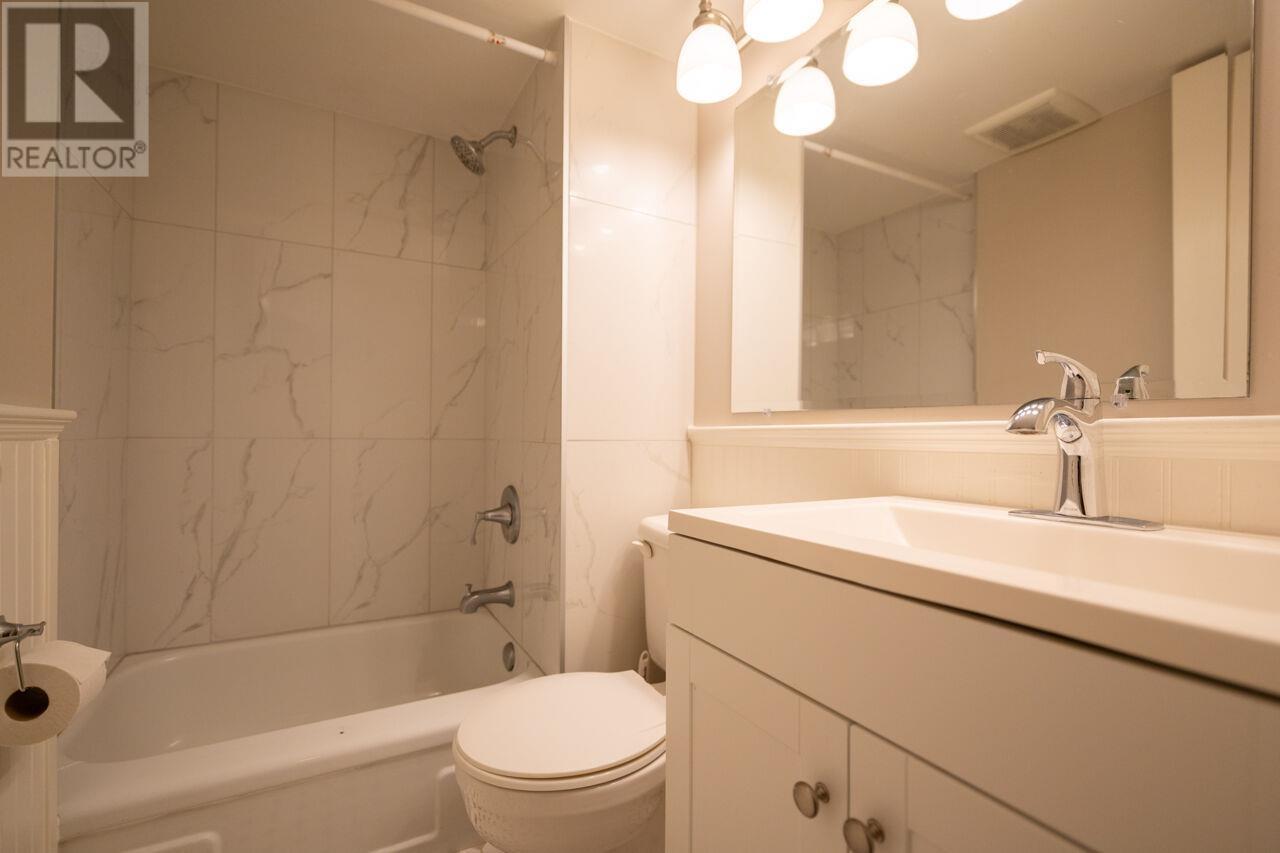 1858 Deep Cove Road, North Vancouver, British Columbia  V7G 1S6 - Photo 22 - R2985151