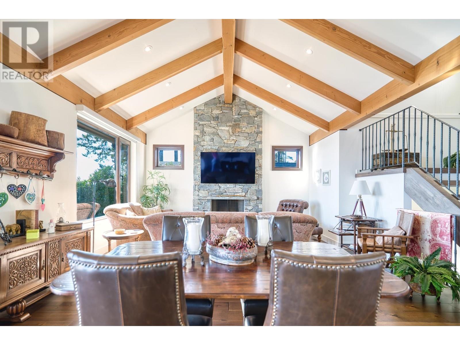6035 Silverstone Lane, Sechelt, British Columbia  V7Z 0T8 - Photo 10 - R2985161