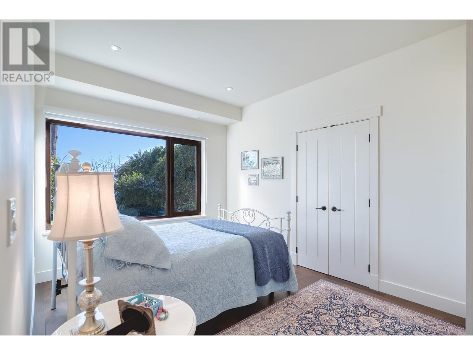 6035 Silverstone Lane, Sechelt, British Columbia  V7Z 0T8 - Photo 32 - R2985161
