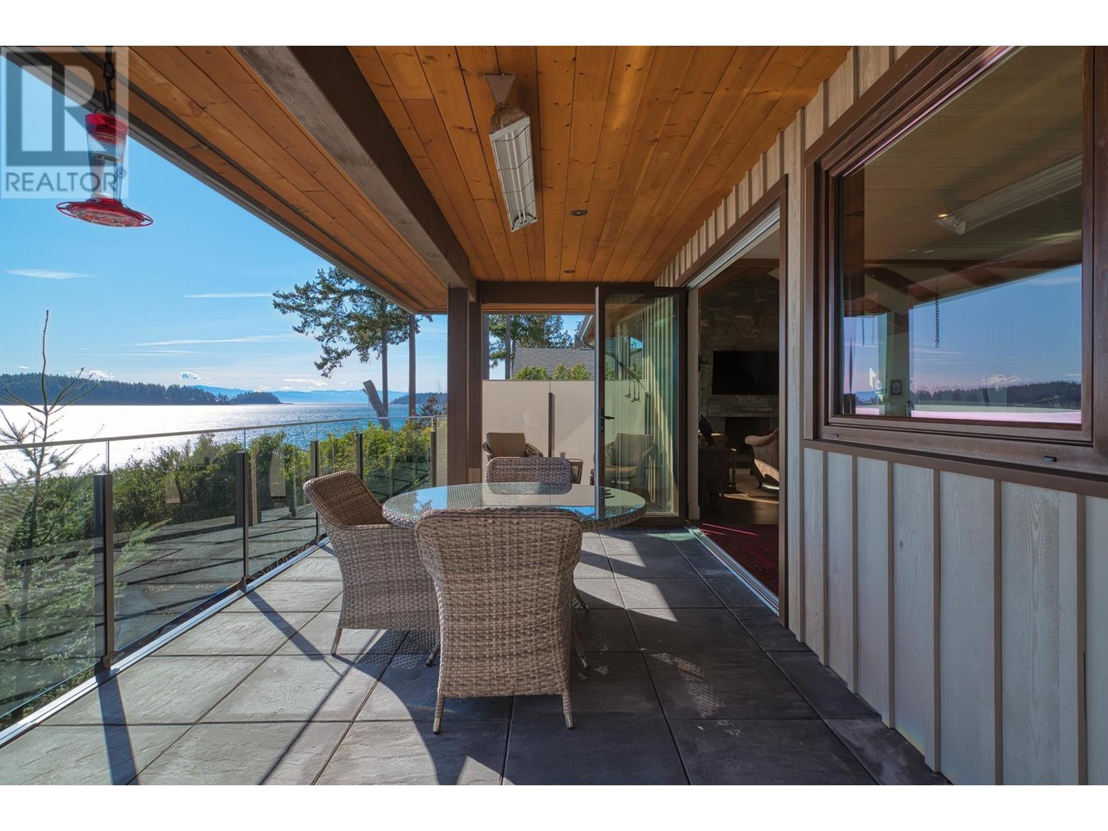6035 Silverstone Lane, Sechelt, British Columbia  V7Z 0T8 - Photo 8 - R2985161