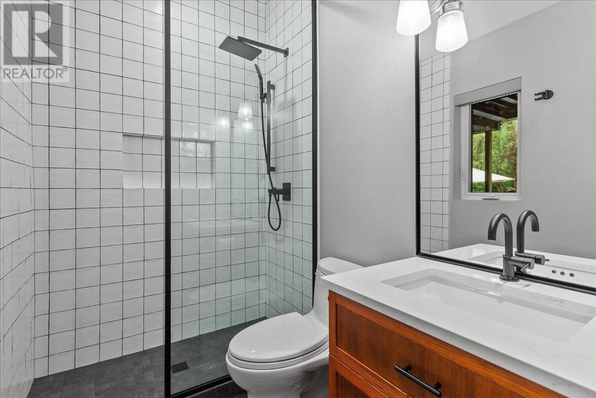 5664 Marine Drive, West Vancouver, British Columbia  V7W 2R6 - Photo 16 - R2985213