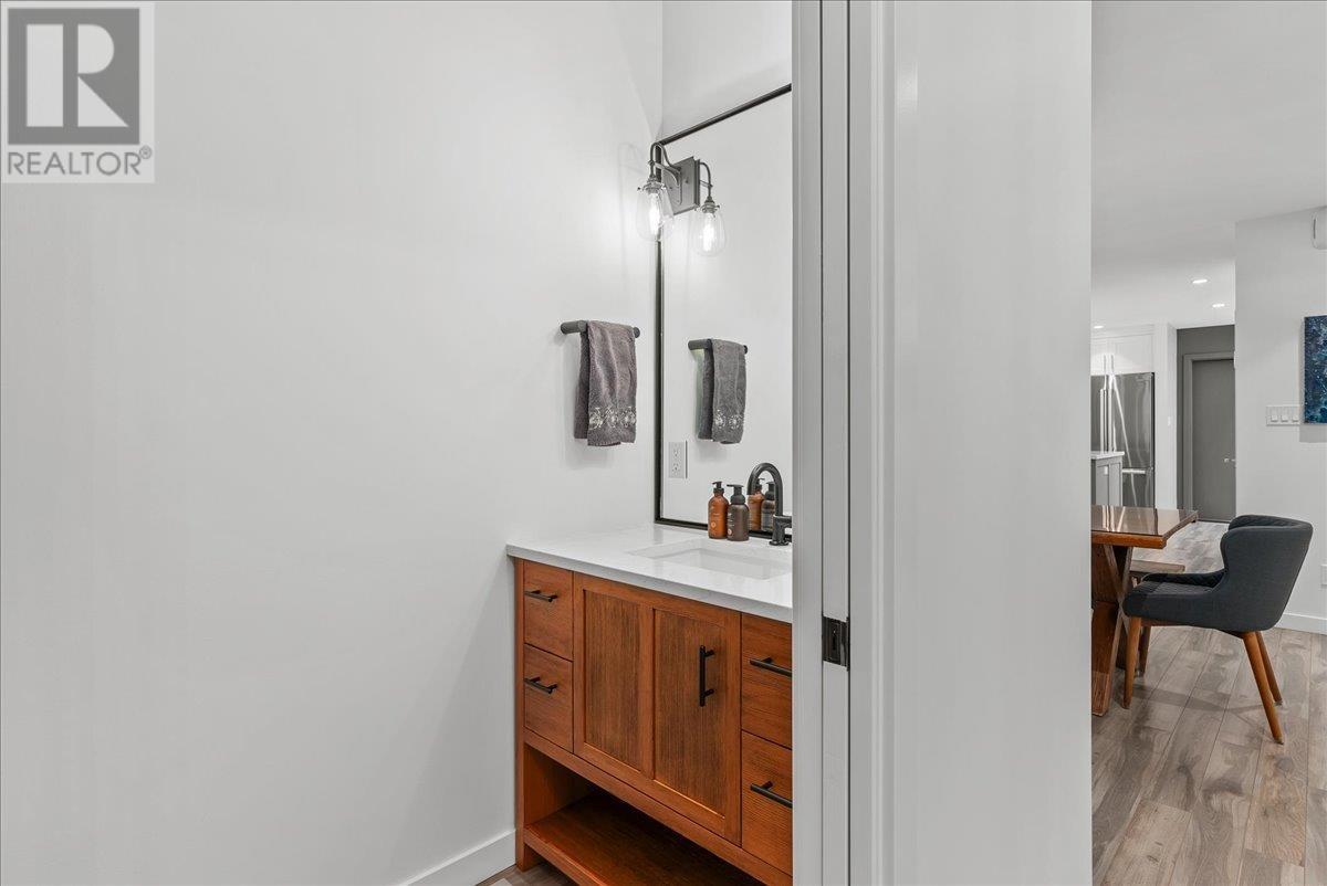 5664 Marine Drive, West Vancouver, British Columbia  V7W 2R6 - Photo 19 - R2985213