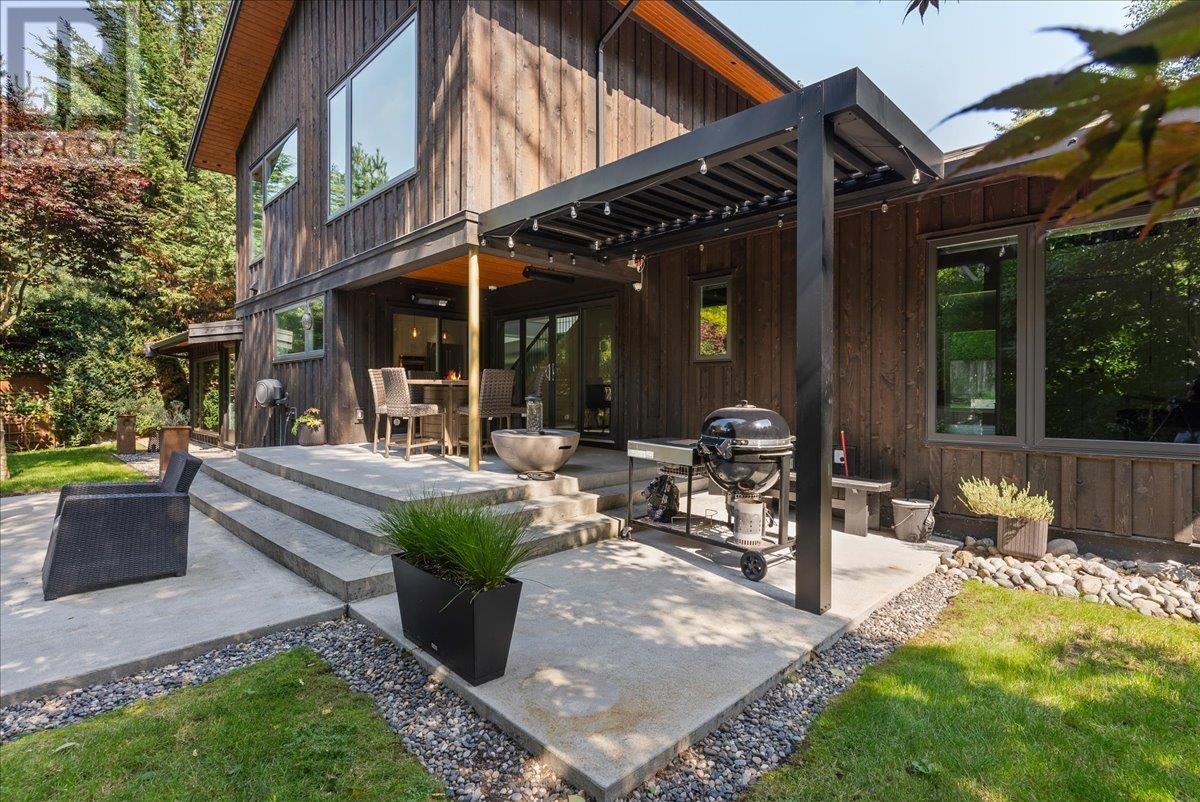 5664 Marine Drive, West Vancouver, British Columbia  V7W 2R6 - Photo 38 - R2985213