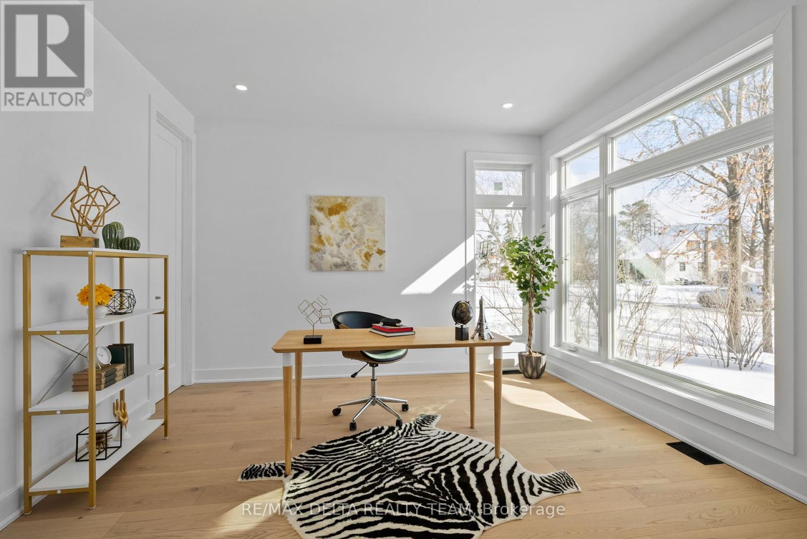Property at 43 ST CLAIRE AVENUE image 4