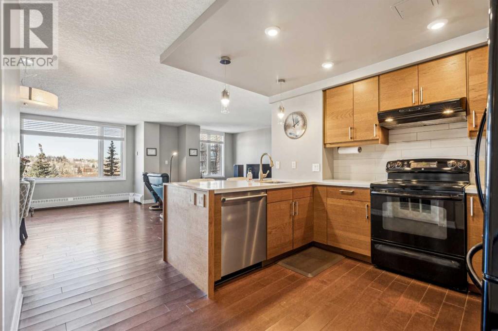 Property at 570, 310 8 Street SW image 3
