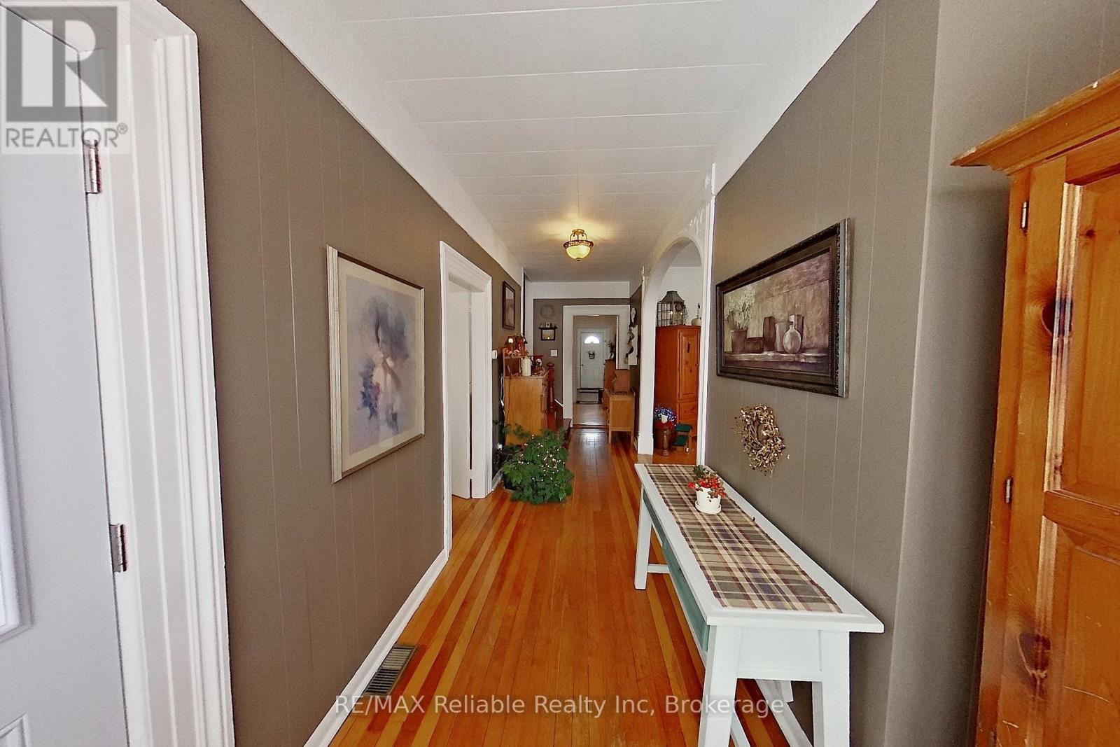 43 Jarvis Street N, Huron East, Ontario  N0K 1W0 - Photo 23 - X11965369