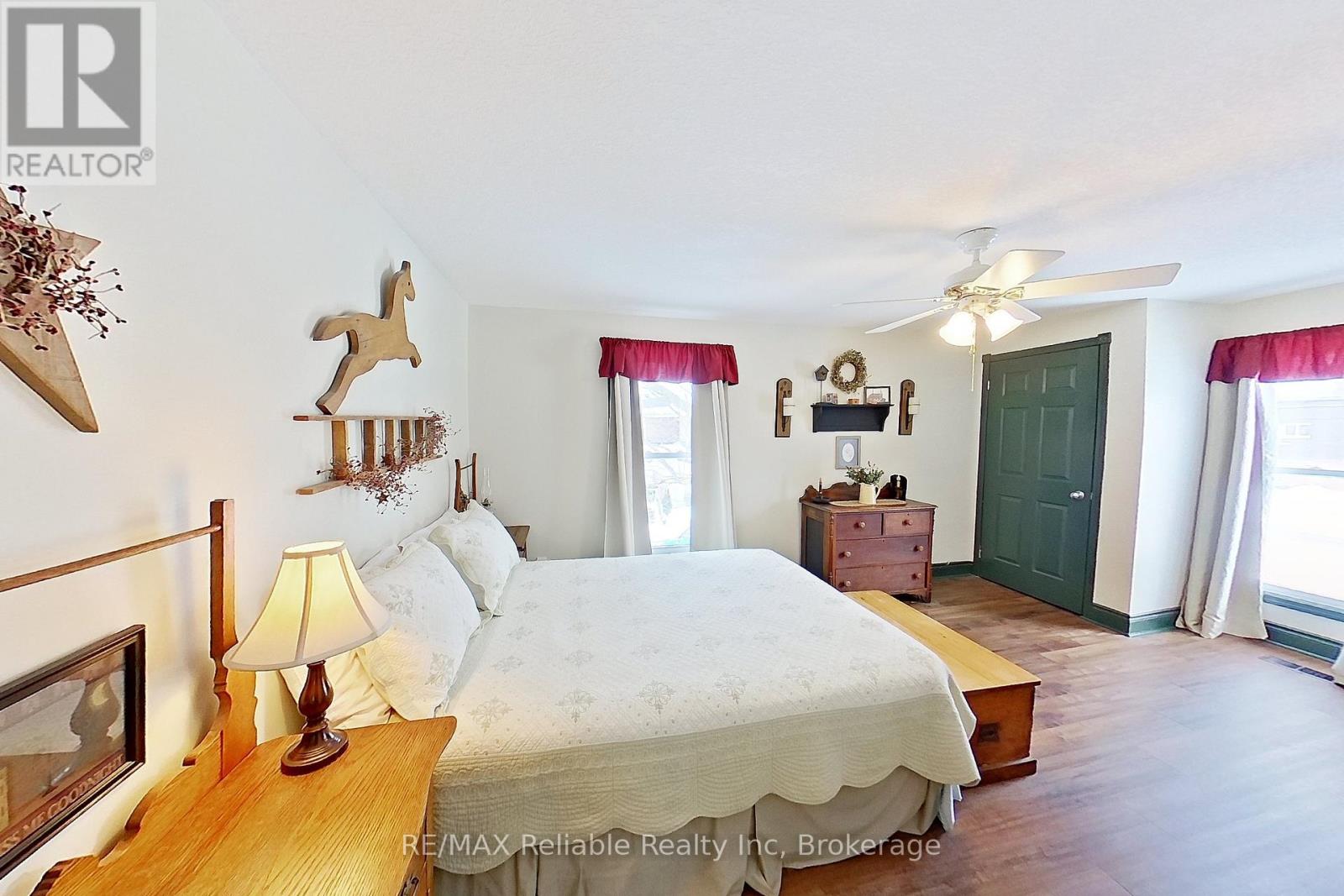 43 Jarvis Street N, Huron East, Ontario  N0K 1W0 - Photo 38 - X11965369