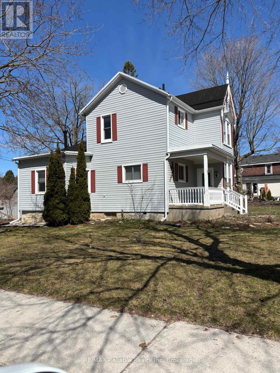 43 Jarvis Street N, Huron East, Ontario  N0K 1W0 - Photo 4 - X11965369