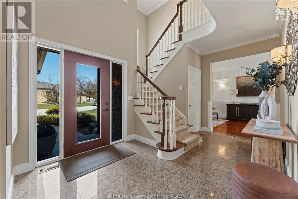 Property at 223 LAURENDALE DRIVE image 2