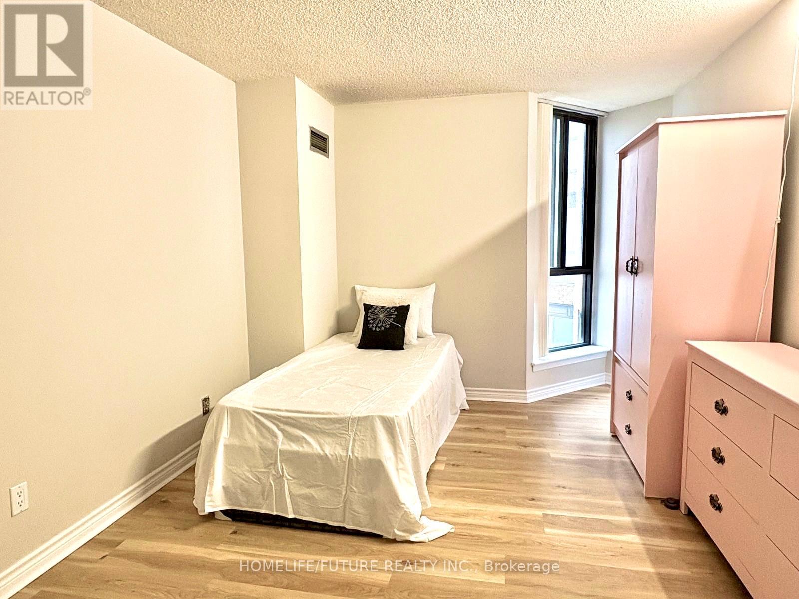 2028 - 75 Bamburgh Circle, Toronto, Ontario  M1W 3W1 - Photo 19 - E12053868
