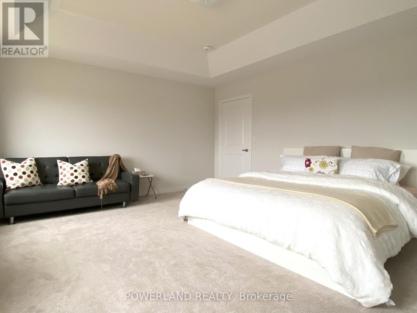 19 Sam Battaglia Crescent, Georgina, Ontario  L0E 1R0 - Photo 25 - N12036539