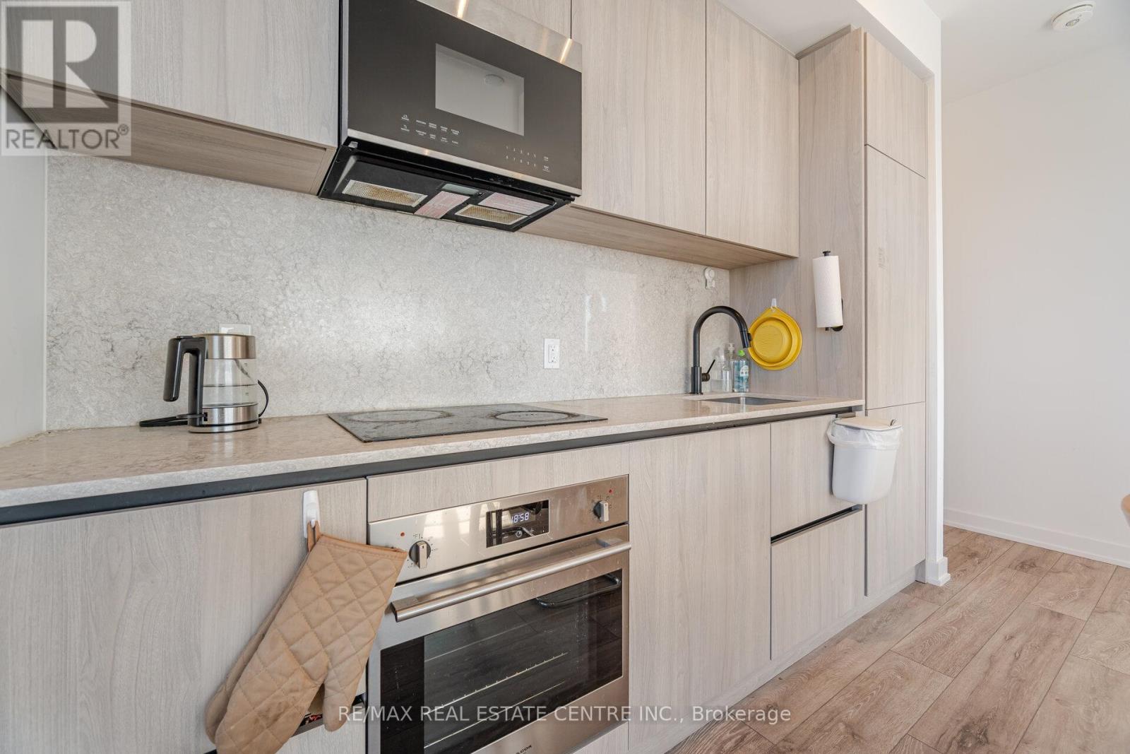 2613 - 108 Peter Street, Toronto, Ontario  M5V 0W2 - Photo 14 - C12029791