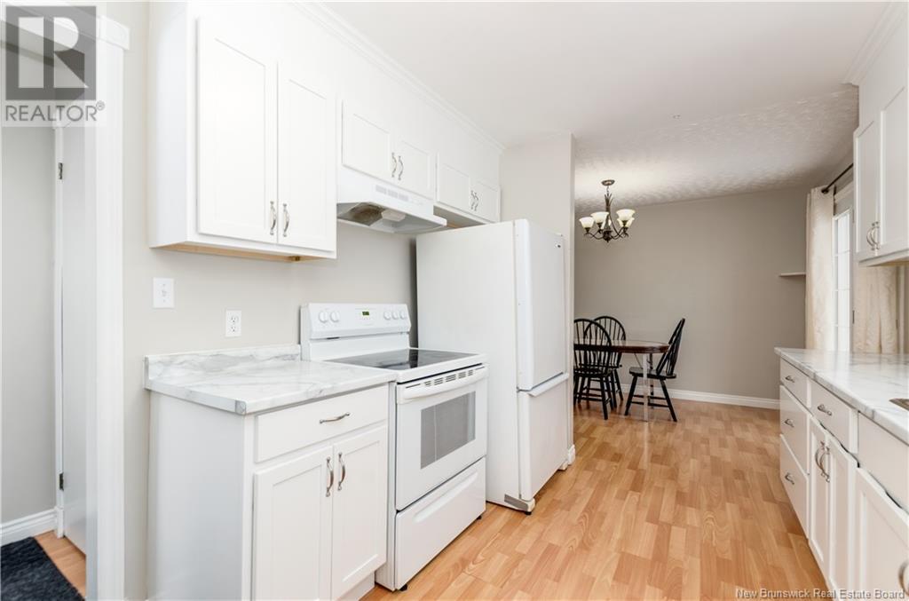 Property at 4 Highland Drive image 4