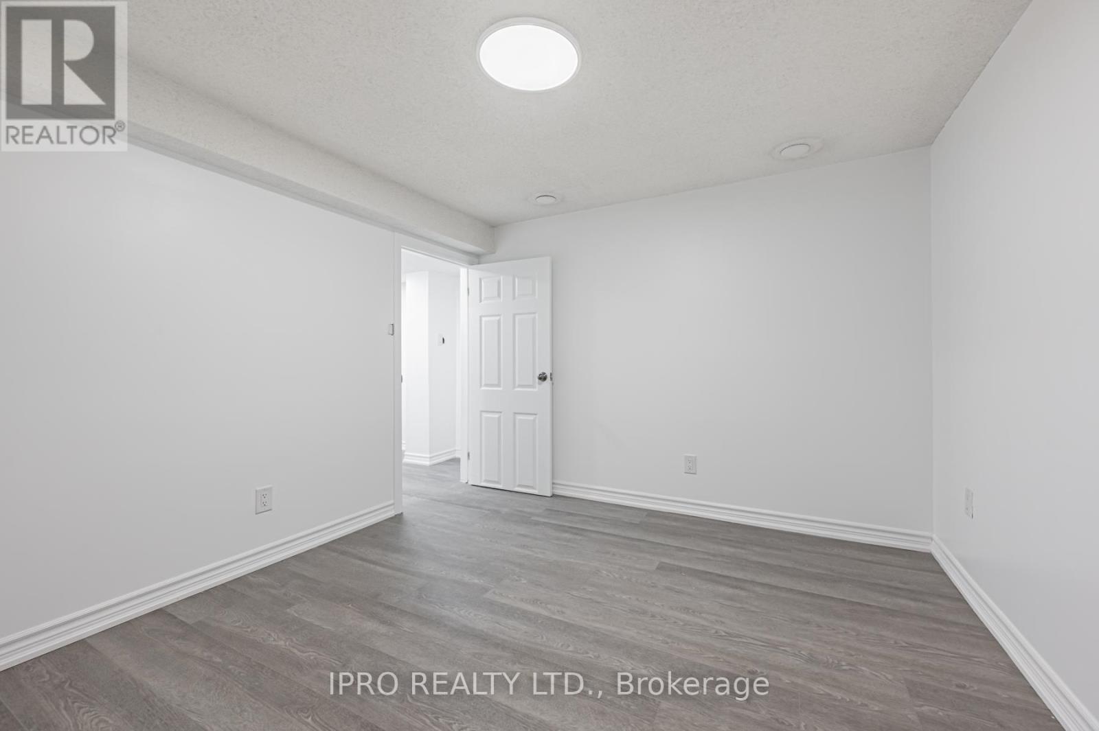 2 - 27 Danby Avenue, Toronto, Ontario  M3H 2J2 - Photo 14 - C12051108