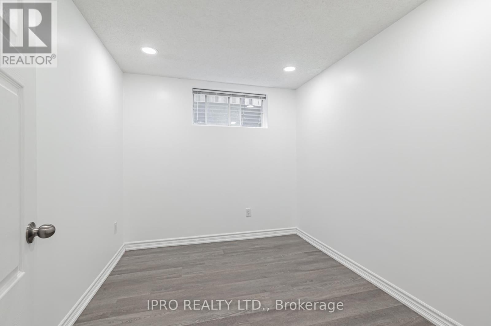 2 - 27 Danby Avenue, Toronto, Ontario  M3H 2J2 - Photo 8 - C12051108