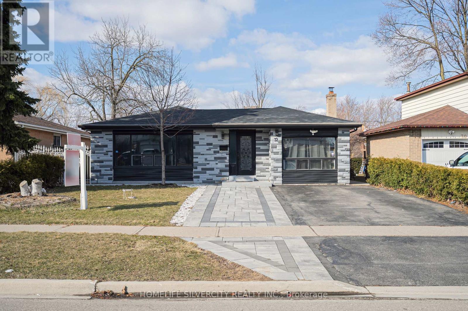 Property at 72 BROOKLAND DRIVE image 1