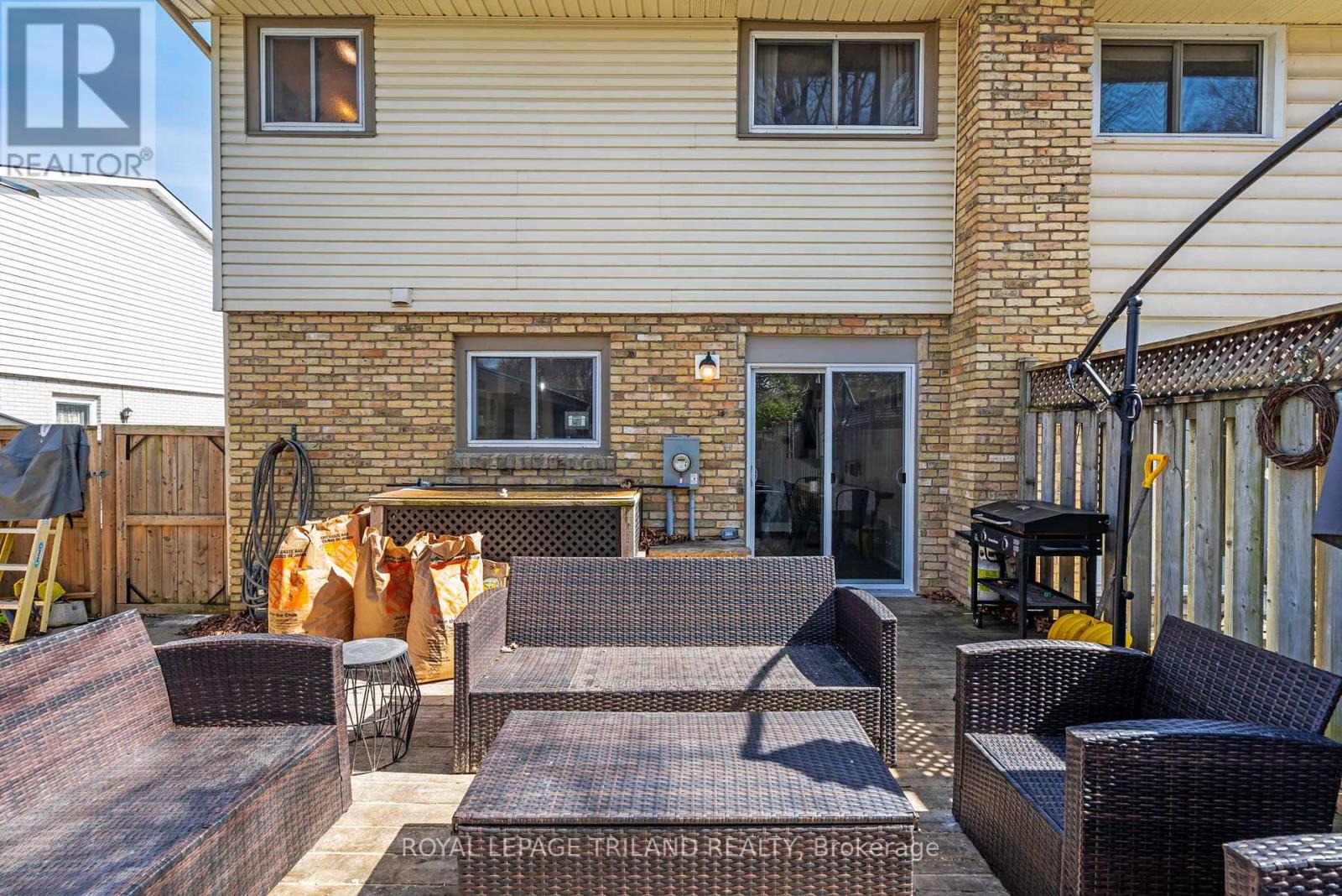 Photo 34 of 40 for 87 Killarney Place