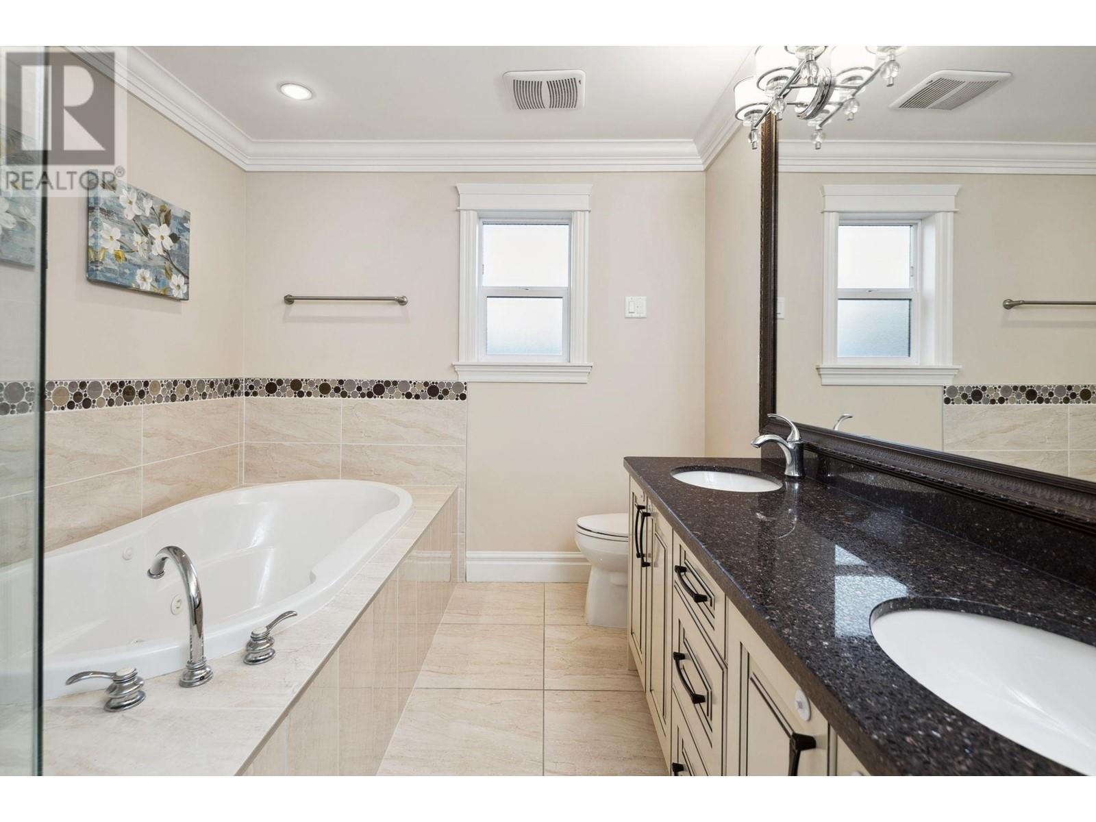 6185 Grant Street, Burnaby, British Columbia  V5B 2K7 - Photo 14 - R2985004