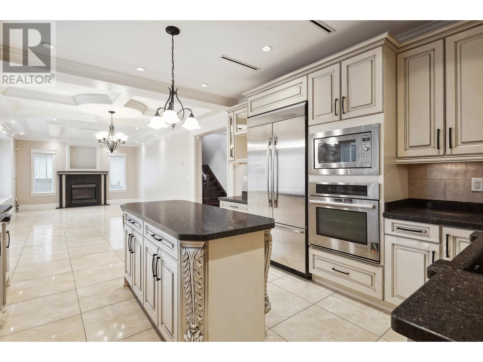 6185 Grant Street, Burnaby, British Columbia  V5B 2K7 - Photo 36 - R2985004